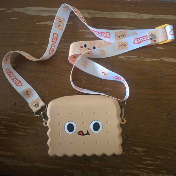 Biscuit Purse - Picture 2 of 5